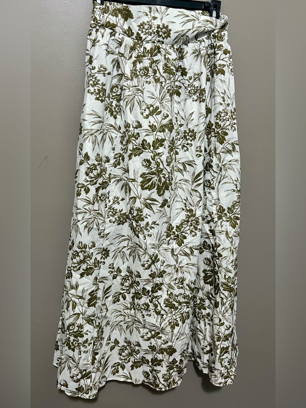 Floral Tie-Waist Maxi Skirt and Top- White & Olive - Picture 8 of 10